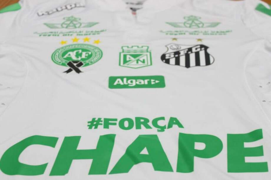 Esta es la camisa que usará el Santos de Brasil en la última fecha del Brasileirao. Foto: Tomada del twitter de Santos