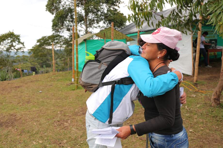 Una de las fotografías de la campaña 'Cartas por la reconciliación', incluidas en nuestra edición impresa. / Valentina Monsalve