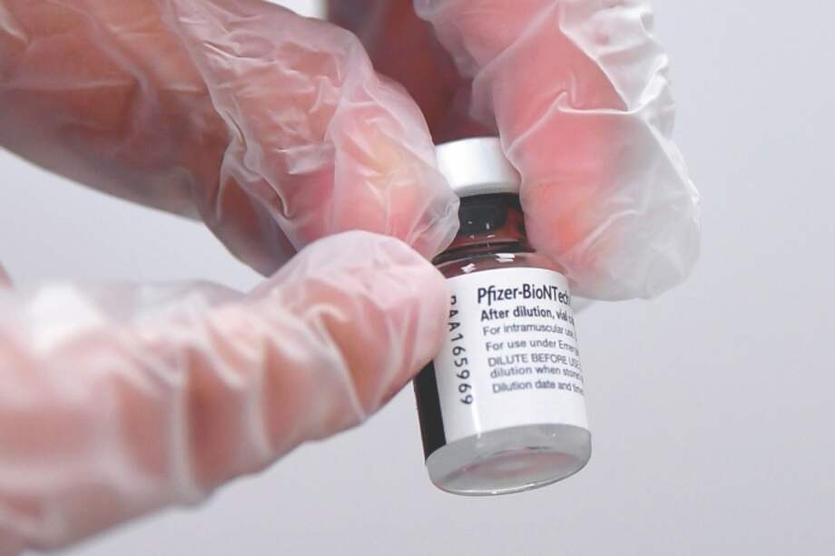 El informe fue realizado por la Veeduría Distrital y revela la cantidad de colados en la etapa 1 de vacunación.