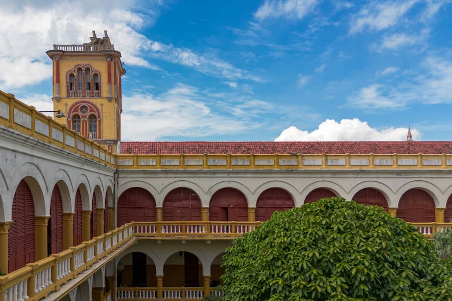 Los resultados reflejan el compromiso institucional con la excelencia académica.
