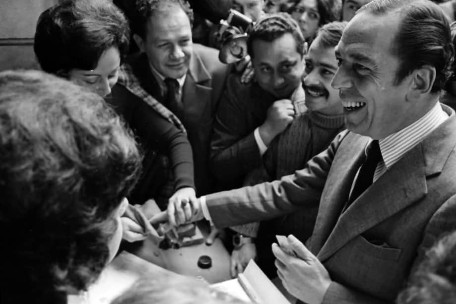 Gómez Hurtado fue asesinado el 2 de noviembre de 1995 cuando salía de dictar clases en la Universidad Sergio Arboleda en Bogotá.