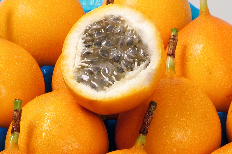 Consumir granadilla mejora la digestión y combate el estreñimiento por su alto contenido de fibra.