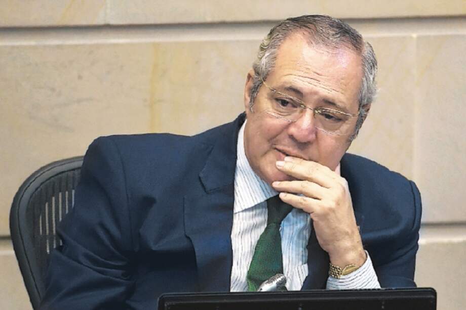 Iván Name Vásquez, de Alianza Verde, presidente del Senado.