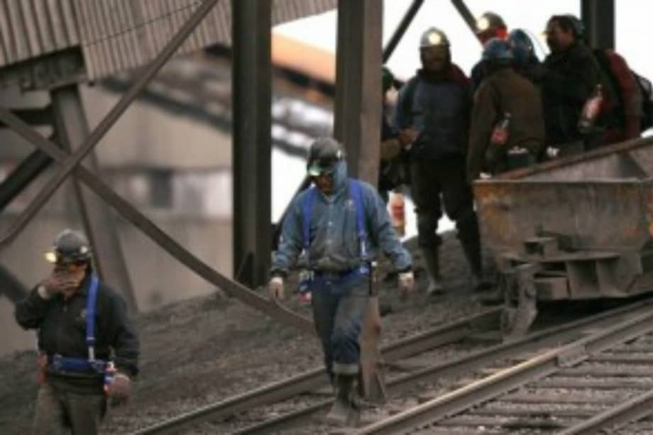 Gobierno pone lupa a 2.500 títulos mineros