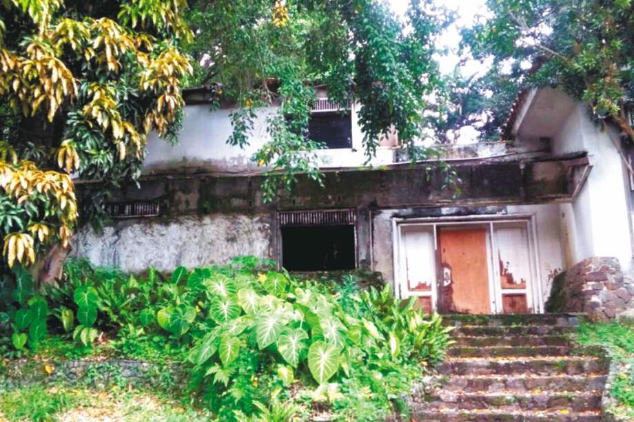 Fachada del predio que Inversiones Fajardo le vendió a Victoria Henao de Escobar. / El Espectador