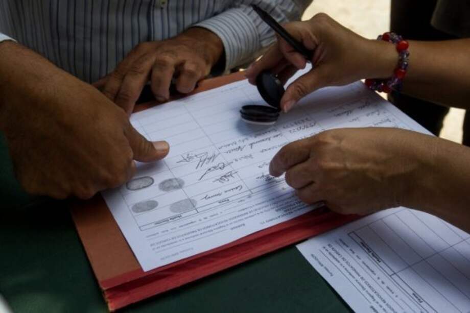 Justicia venezolana declara inadmisible reanudación del revocatorio presidencial