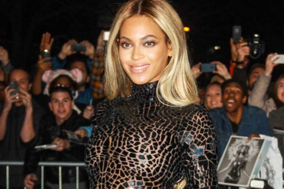 Bang Showbiz / Bang Showbiz