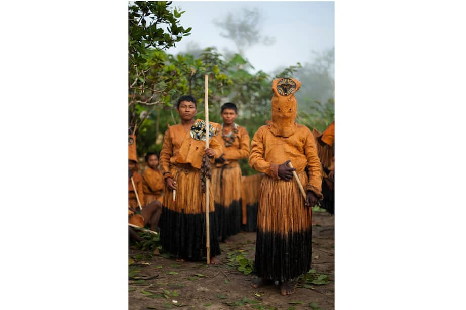 Indígenas del Pirá-Paraná en la región oriental de Colombia. Fundación Gaia Amazonas.