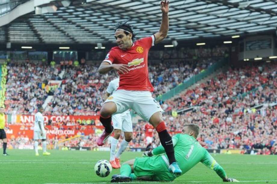 Radamel Falcao sufrió una nueva lesión con el Manchester United. Foto: AFP