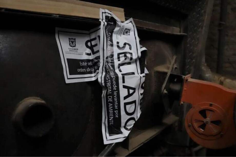 Dos empresas fueron selladas por contaminación del aire al sur de Bogotá.