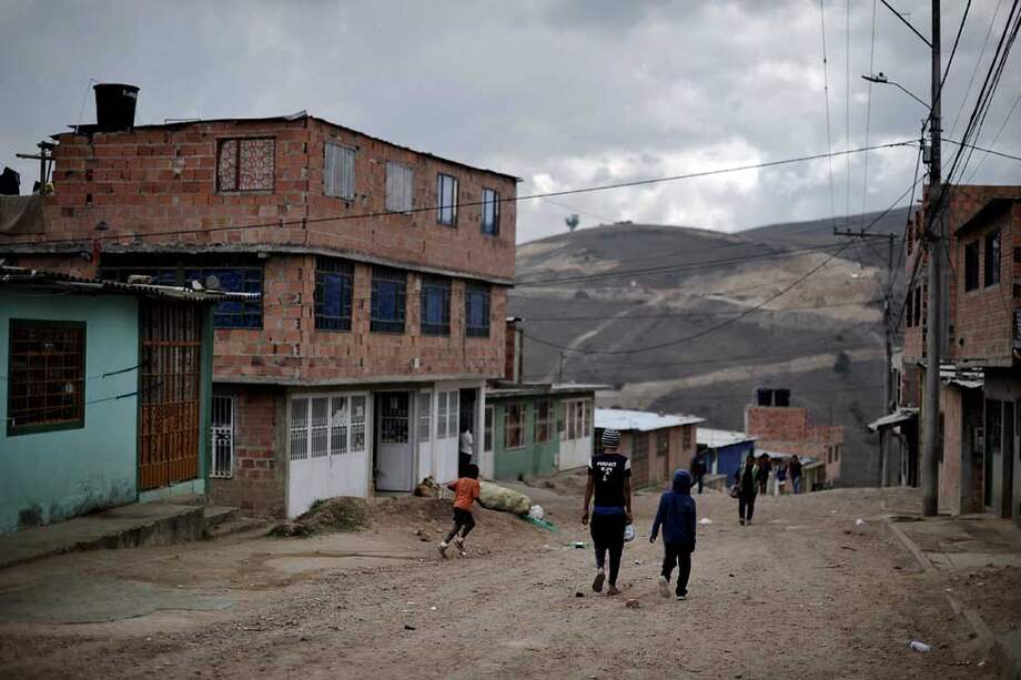 Hace dos meses, 10 jóvenes del barrio La Isla en Cazucá tuvieron que irse luego de recibir amenazas de muerte. /Óscar Pérez
