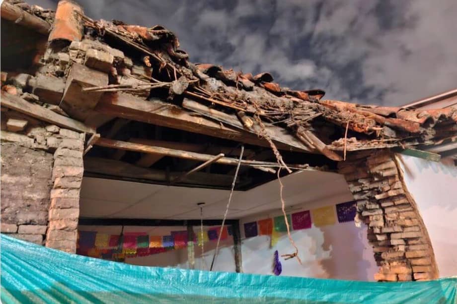 De acuerdo con el Instituto, estas acciones buscan estabilizar la edificación sin alterar su valor histórico ni su configuración original.