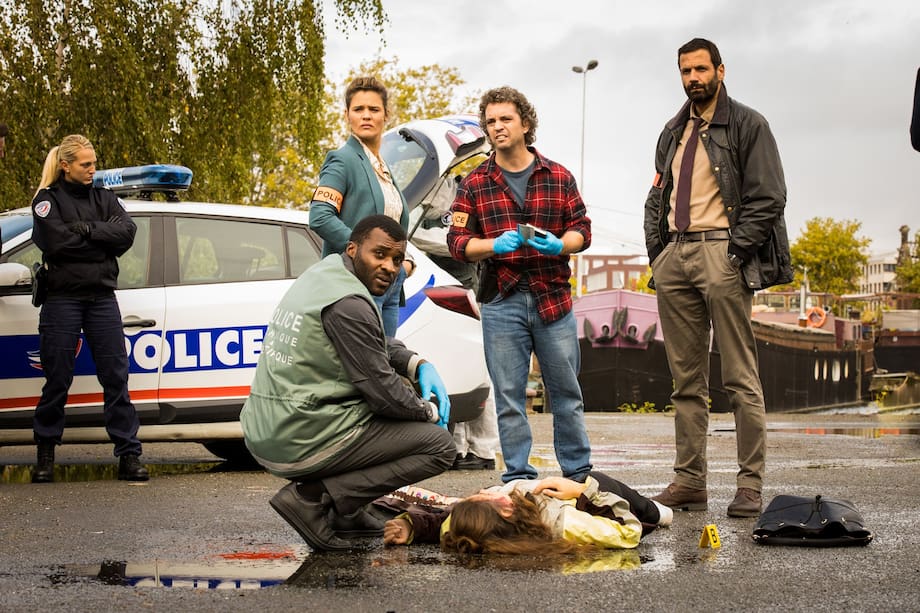 Escena de la serie Morgana, la detective genial