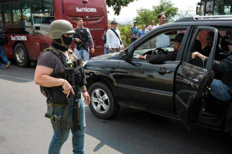 Organizaciones de derechos humanos han denunciado que la FAES está adscrito a la Policía Nacional Bolivariana, pero con completa autonomía (e impunidad) - AP Photo/Rodrigo Abd