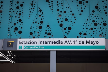 Transmilenio lanza modelo que impulsa vivienda y renovación alrededor de las estaciones