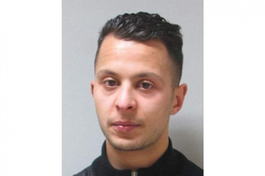 Salah Abdeslam tiene una orden de arresto internacional por su supuesta implicación en los atentados de París. / EFE