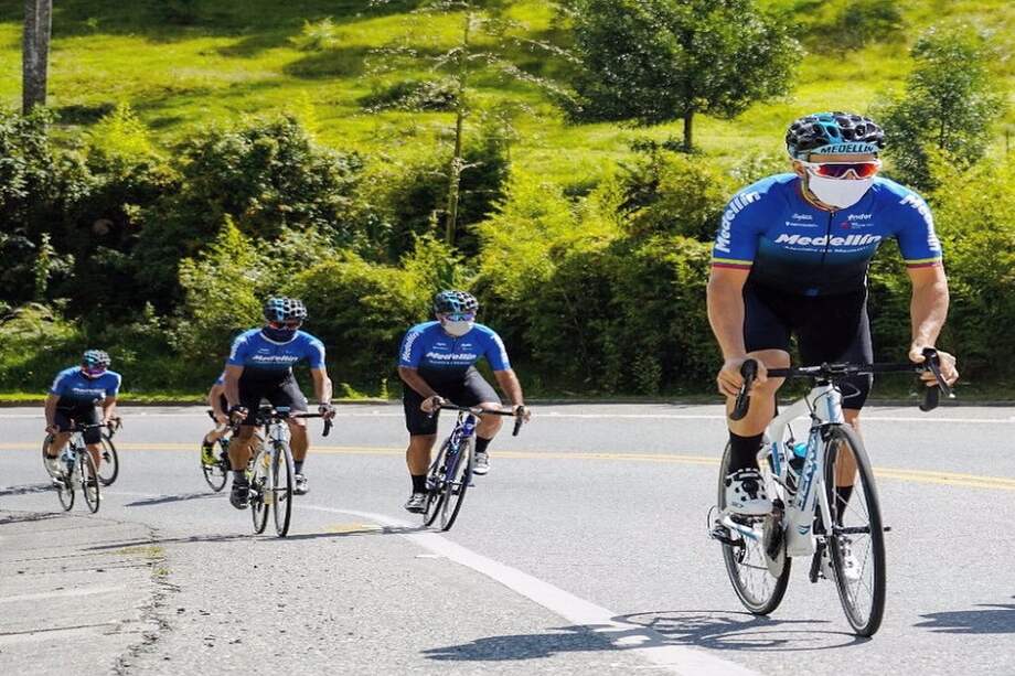 El equipo de la capital antioqueña recibió permiso para poder entrenar en carretera a finales de mayo.