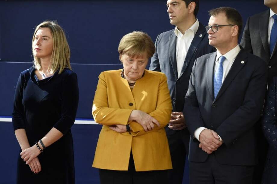 La Alta Representante de la Unión Europea, la Presidenta de Alemania y el Presidente de Grecia y el Primer Ministro de Finlandia durante la última reunión sobre el brexit. / AFP