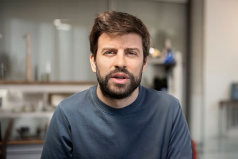 Circula en redes un video donde Piqué le pide perdón a Shakira, asegura haber terminado con Clara Chía y le hace una inusual propuesta.