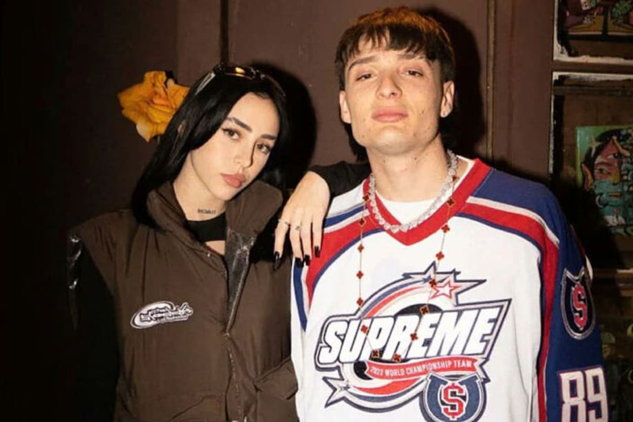 "El respeto es parte necesaria del amor. Lo que se ama, se respeta y se cuida. Cuando no te cuidan y no hay respeto... Yo ahí no me quedo y me voy. Con mucho dolor sepan que me enteré de la misma forma que ustedes. Gracias por el amor que me están haciendo llegar": fue el mensaje en redes con el que Nicki Nicole confirmó el fin de la relación con Peso Pluma.