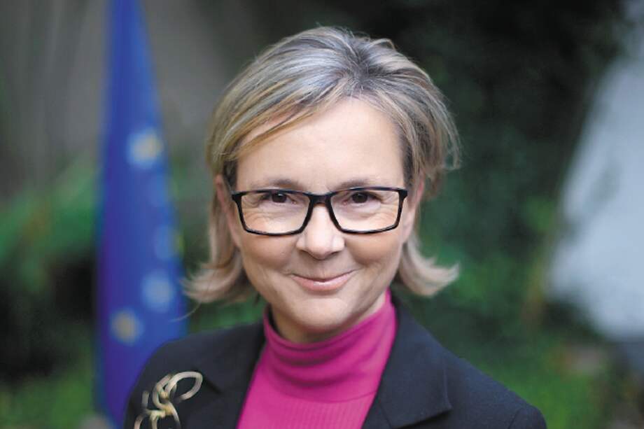 La embajadora de la Unión Europea en Colombia, Patricia Llombart. / Gustavo Torrijos