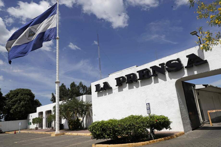 Fachada del diario La Prensa en Managua (Nicaragua).
