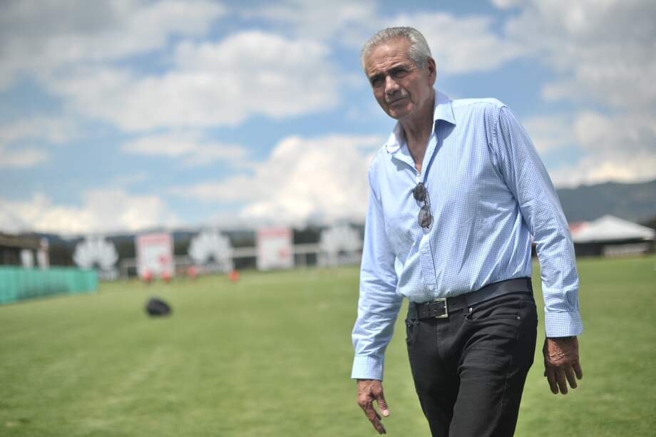 Gregorio Pérez, técnico de Independiente Santa Fe, en la sede de entrenamiento del club en Tenjo. / Óscar Pérez