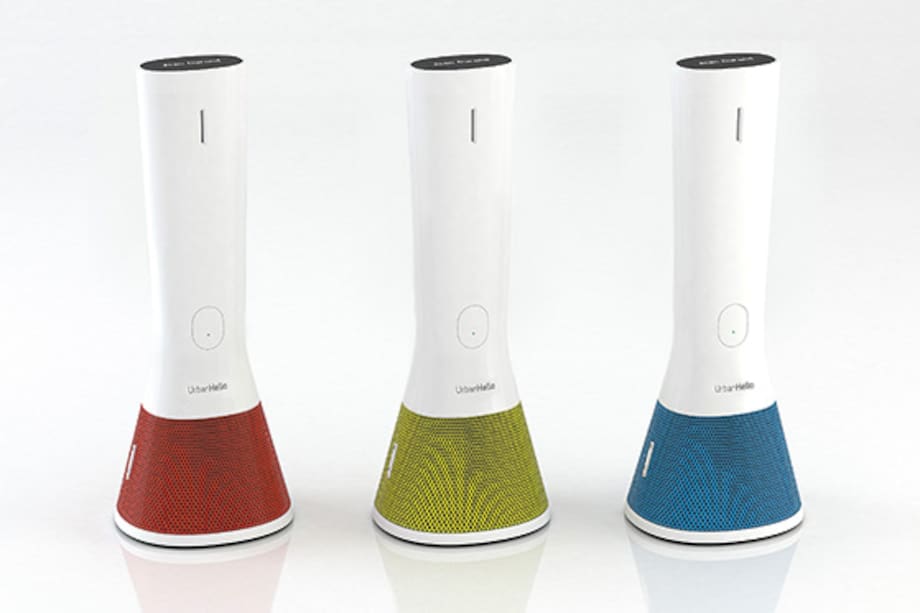 Conoce al teléfono que tiene forma de linterna