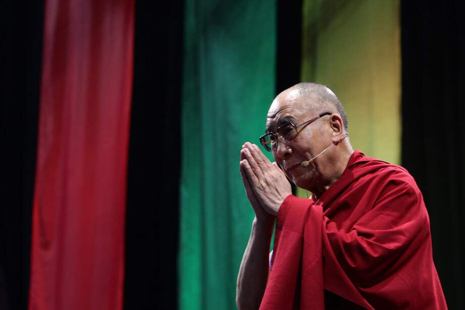 “El amor y la compasión son el material moral de la paz mundial”, dice el Dalái Lama.