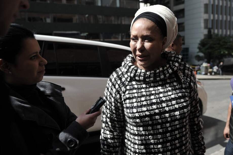 Piedad Córdoba apoya anuncio del presidente Santos de buscar reelección