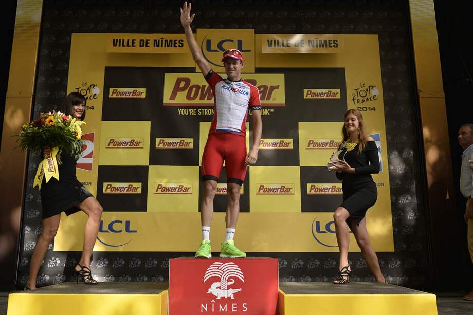 Alexander Kristoff logró su segundo triunfo en el Tour; Nibali se mantiene líder