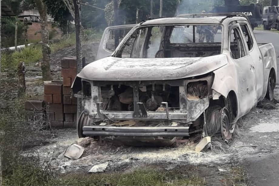 Las primeras informaciones indicaron que el vehículo y dos de sus ocupantes fueron incinerados.
/ Cortesía