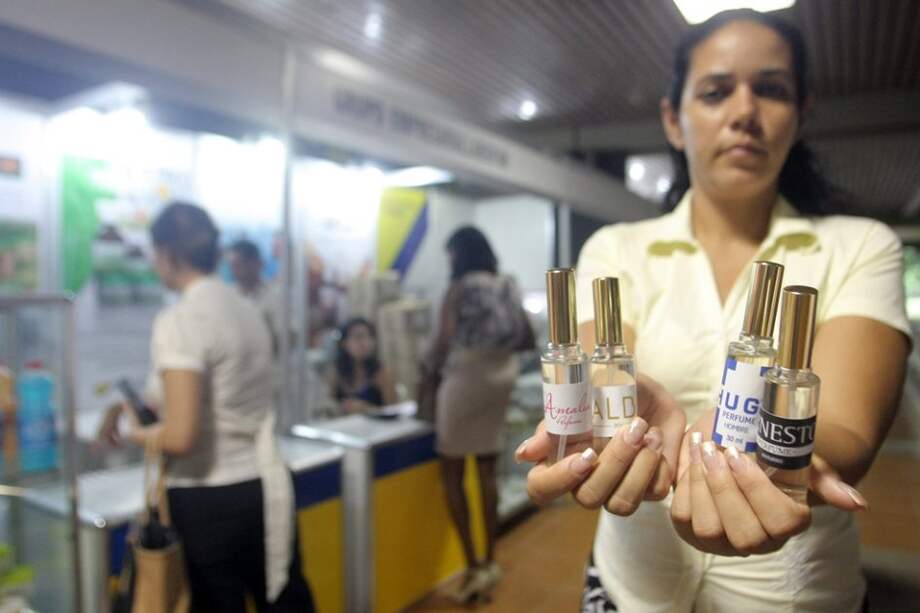 Cuba crea dos perfumes en homenaje a Hugo Chávez y al "Che"