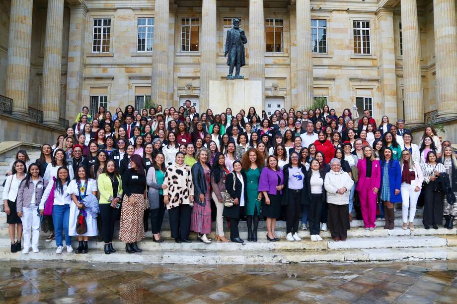 El Programa Orquídeas ha permitido la vinculación laboral de 470 mujeres.