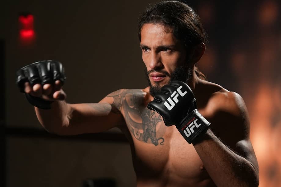Javier Reyes, listo para debutar en la UFC.