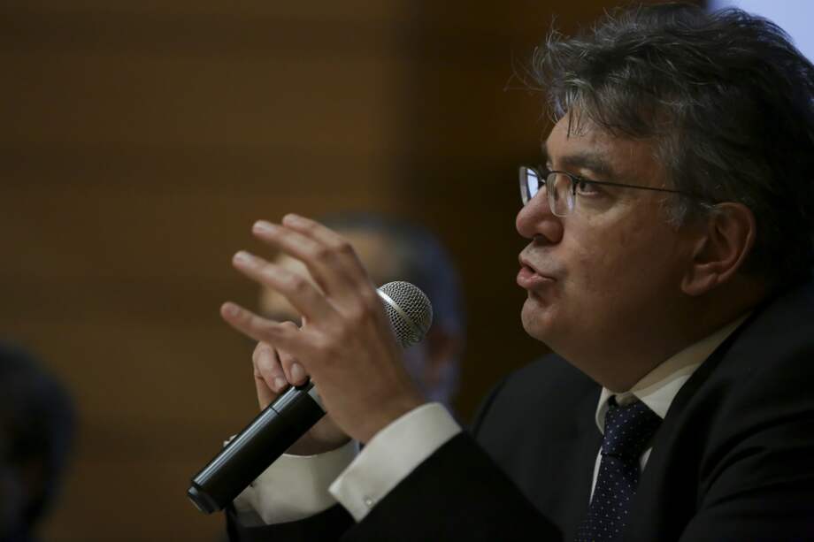 El Ministro de Hacienda, Mauricio Cárdenas, que se encuentra en París, ante la OCDE. / Minhacienda