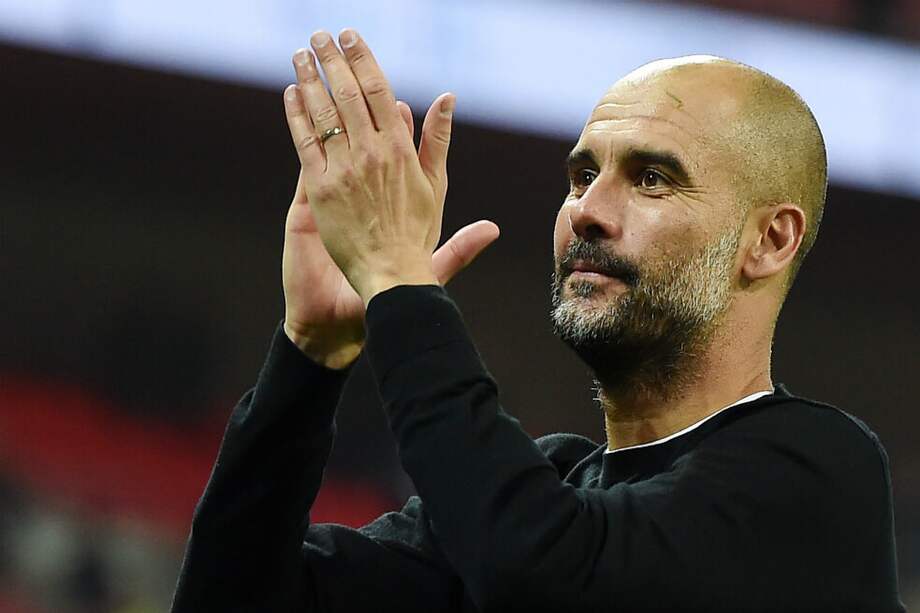 Pep Guardiola ha ganado siete títulos con Manchester City en los últimos dos años. / AFP