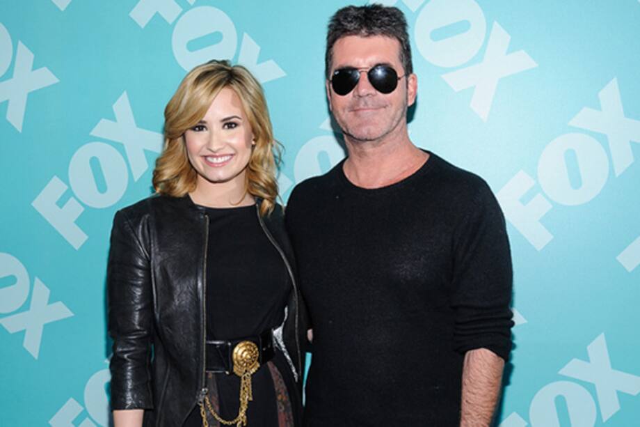 Demi Lovato está emocionada por ser la madrina del primer hijo de Simon Cowell