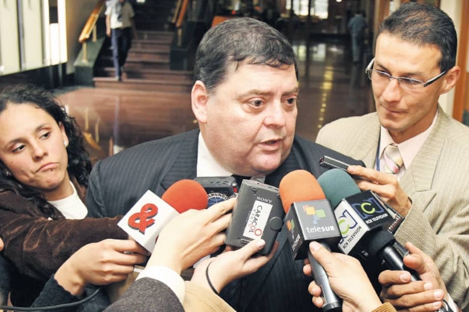 El excongresista, condenado por la masacre de Macayepo, enfrenta otro proceso por el delito de desplazamiento forzado.