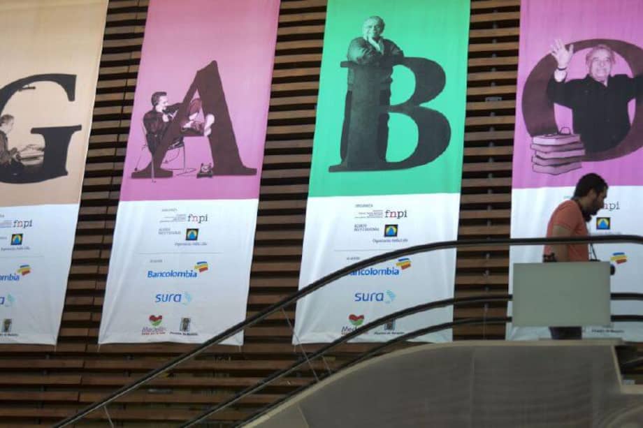 Desde hace siete años Medellín recibe el Festival Gabo, abierto a todo público. / AFP