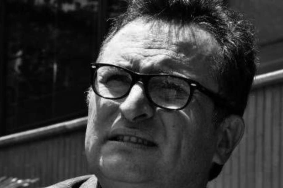 El escritor Emilio Alberto Restrepo es antioqueño y sus publicaciones se dividen entre libros de cuentos, novelas y poemas. / Cortesía