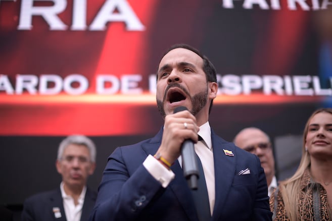 ¿De la Espriella es el "abogado de la mafia"?: así se mueve la narrativa de sus opositores