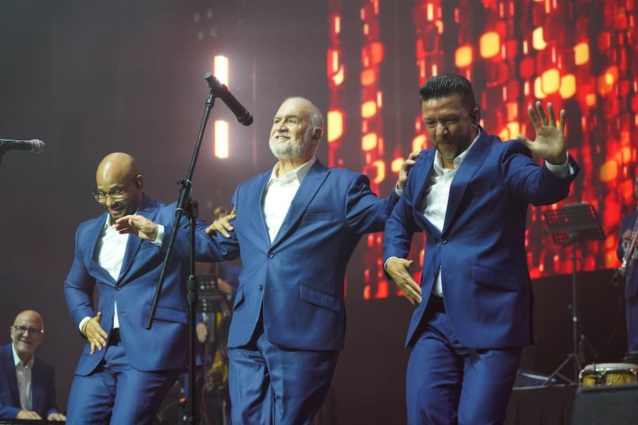 Anthony García, Jerry Rivas y Joselito Hernández, cantantes de El Gran Combo de Puerto Rico.