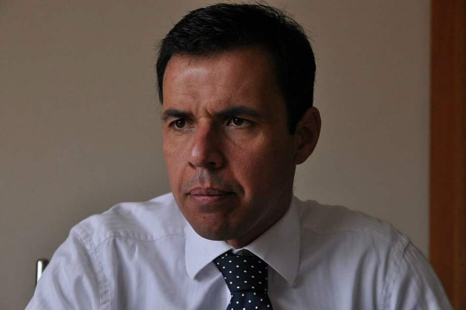 Gobierno "examina" alcances de ampliar fuero penal militar: Guillermo Rivera