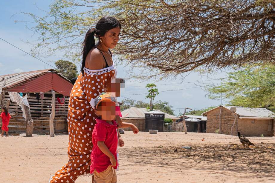 En junio de 2024, el niño tuvo su segunda y última intervención donde comenzó las terapias para poder caminar.