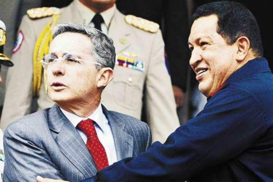 Caras de Chávez y Uribe, como la del santo, hacen milagros
