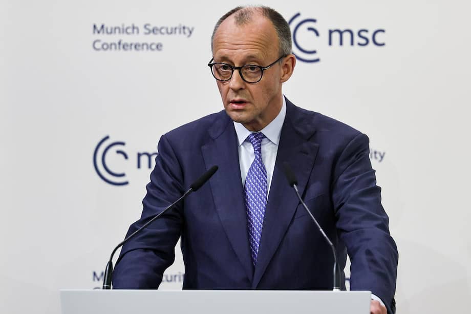 El canciller federal alemán Friedrich Merz pronuncia un discurso durante la 62.ª Conferencia de Seguridad de Múnich (MSC) en el hotel 'Bayerischer Hof', en Múnich, Alemania, el 13 de febrero de 2026. Se espera que la 62.ª Conferencia de Seguridad de Múnich.