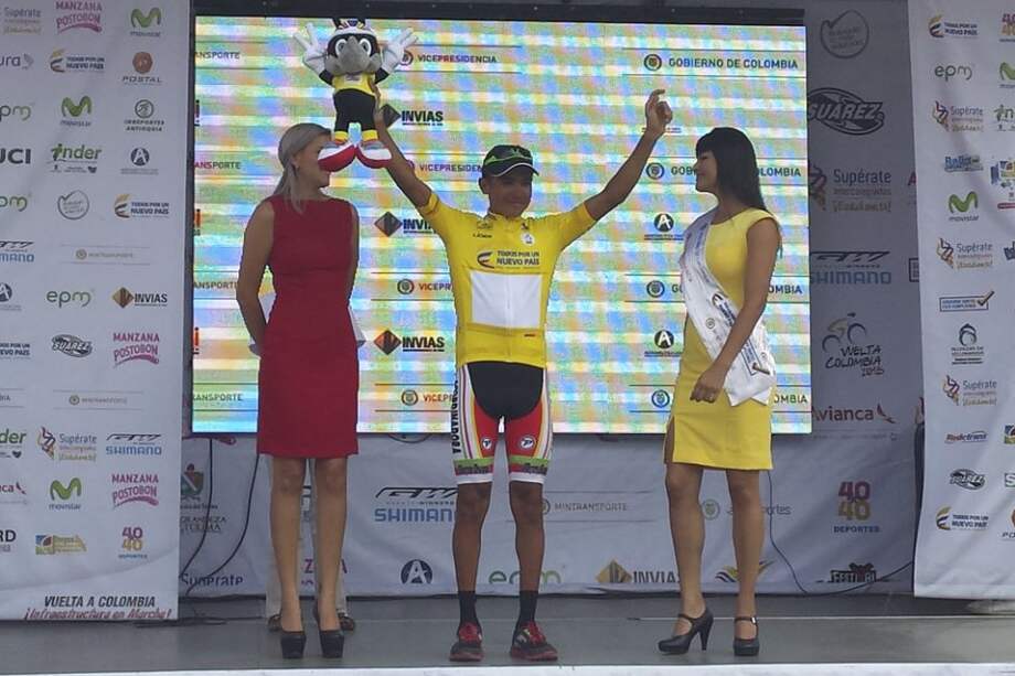 Gabriel Mendoza, nuevo líder de la Vuelta a Colombia.