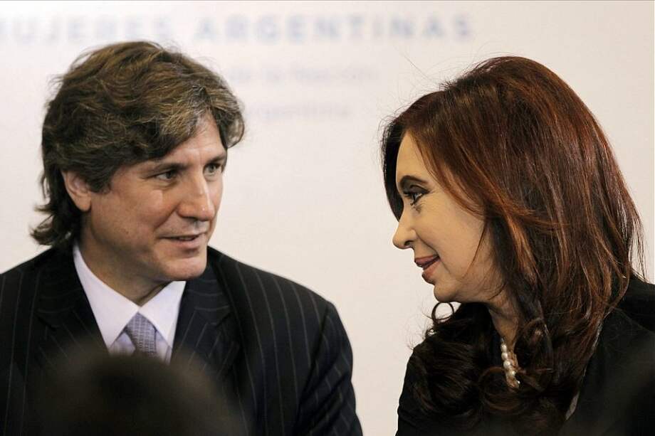 Denuncian al vicepresidente argentino por mentir en declaración patrimonial