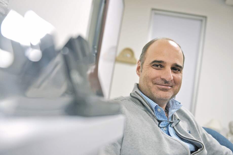 Felipe Arango lleva treinta años trabajando en la agencia de publicidad Sancho, que en 1936 fundó su abuelo Arturo Arango Uribe. / Jhonatan Ramos